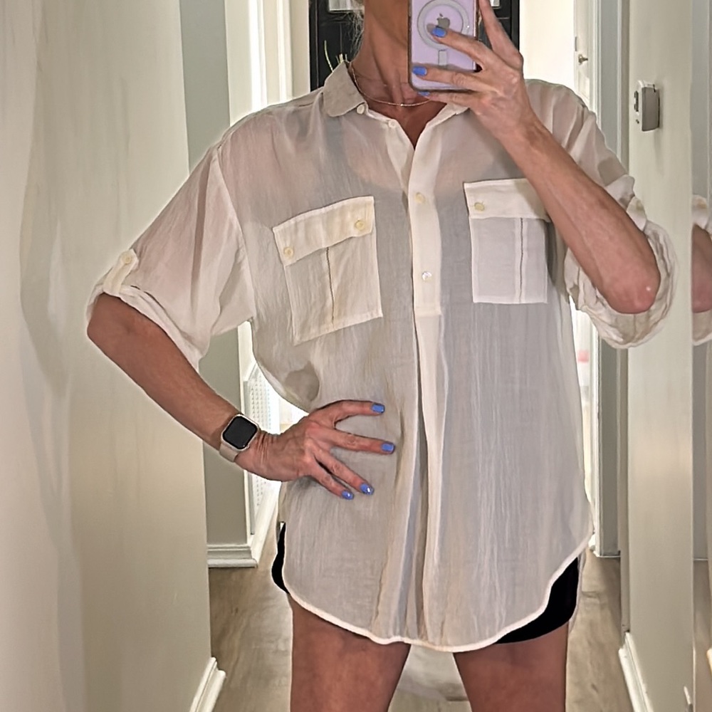 Vintage original Ann Taylor off white linen short sleeve blouse w front pockets